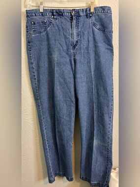 Alfred Dunner Women's Medium Blue Straight-Leg Jeans